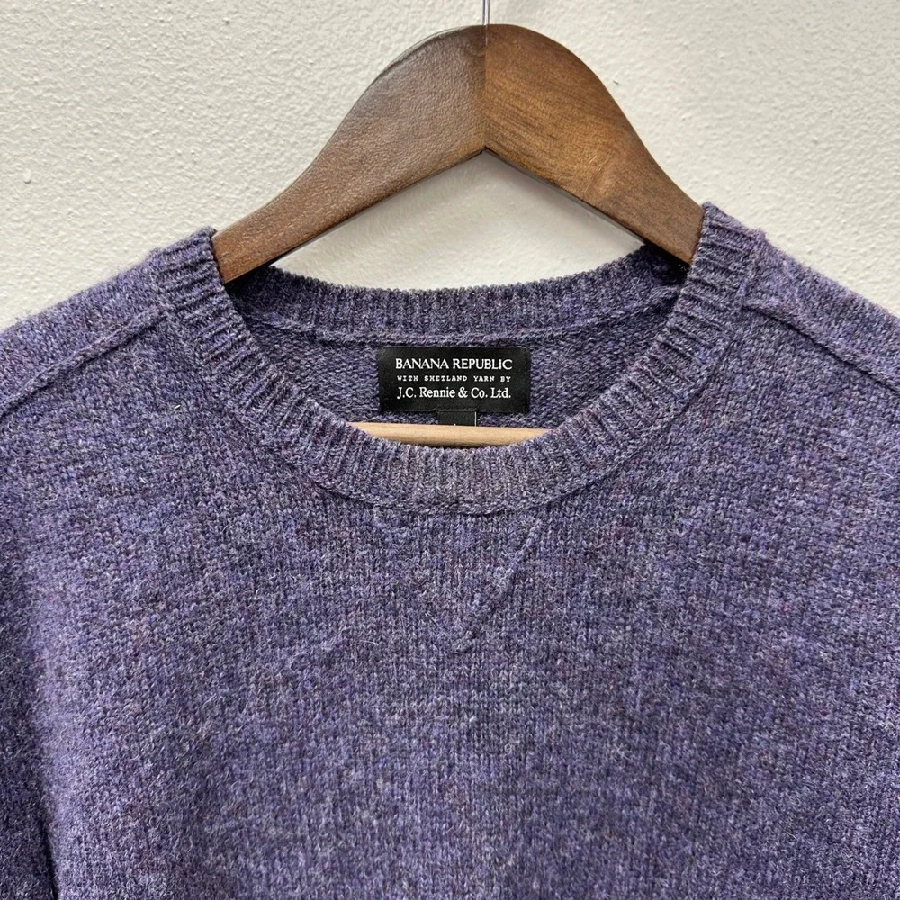 Banana Republic x J.C. Rennie & Co. Mens Shetland Wool Sweater‎ Purple L